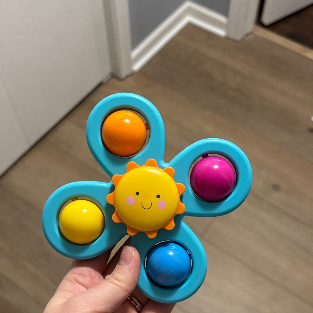 Baby Suction Colorful Sunflower Fidget Spinner Toy